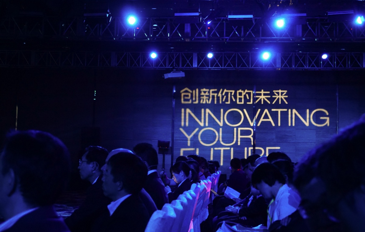 本次大会以“创新你的未来”为主题，爱普生全方面展出了4大领域内的全系列产品。
