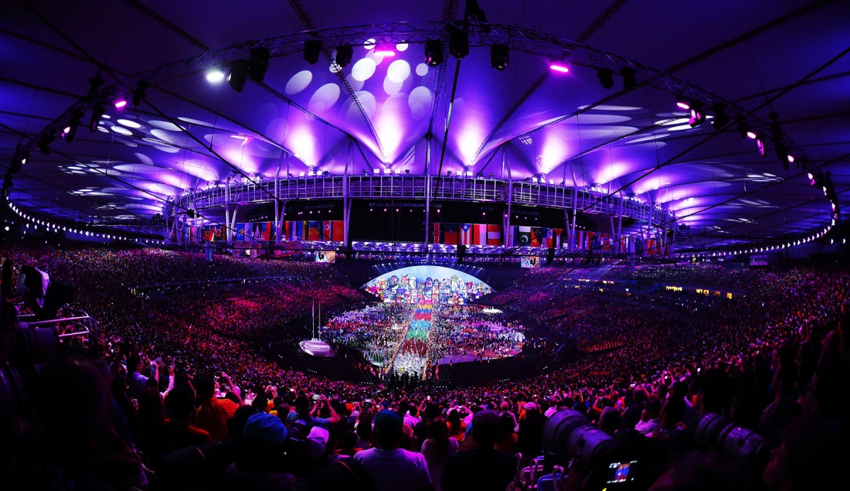 8月5日，第31届夏季奥林匹克运动会开幕式在巴西里约热内卢马拉卡纳体育场举行。 